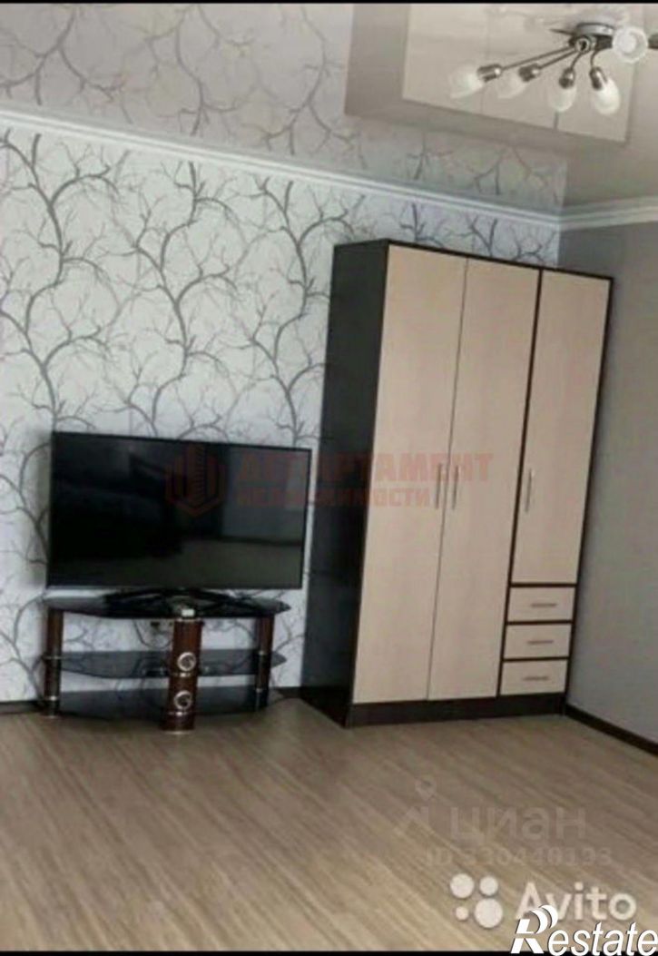 3-комн квартира ул Комсомольская Набережная, 23,  д. 23
