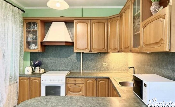 3-комн квартира ул Софьи Перовской, 89,  д. 89