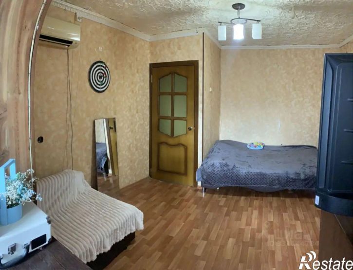 1-комн квартира ул Космонавтов, 3,  д. 3