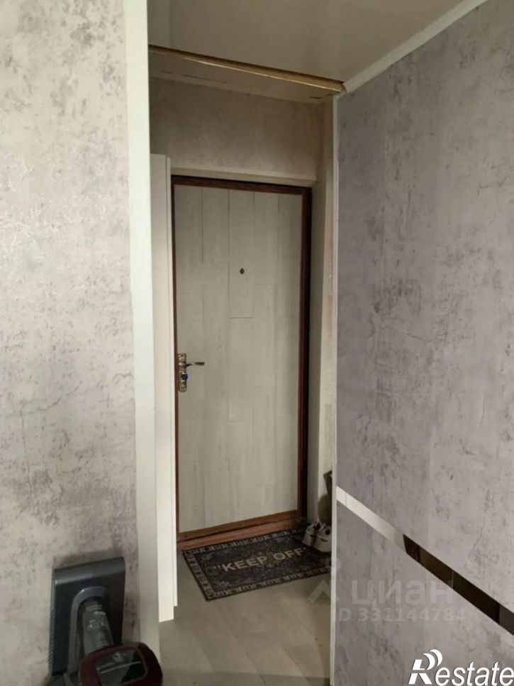 1-комн квартира ул Космонавтов, 3,  д. 3