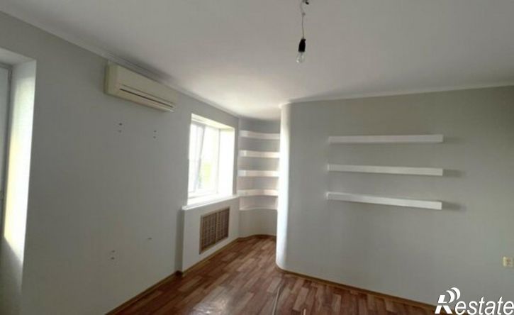 3-комн квартира Тамбовская улица, 32,  д. 32