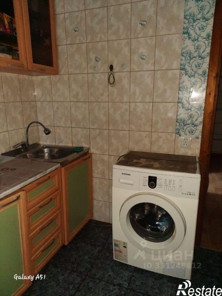 2-комн квартира улица Софьи Перовской, 77,  д. 77