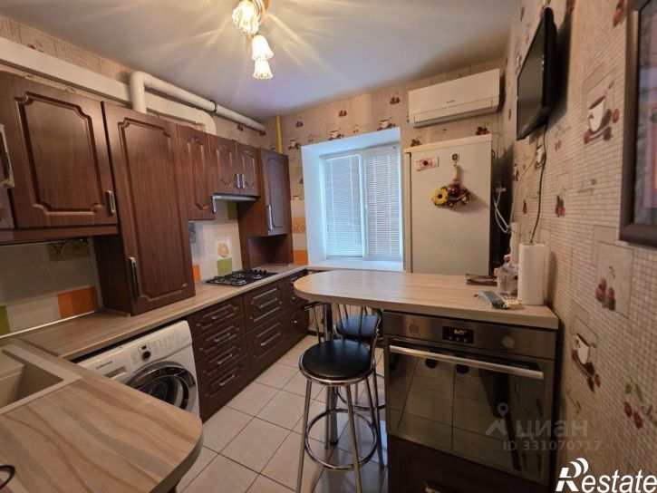 3-комн квартира Боевая улица, 126 к9,  д. 126 к9