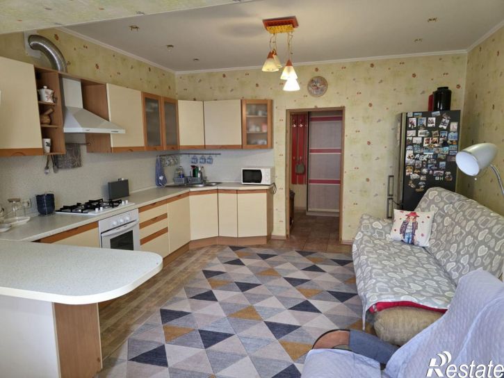 3-комн квартира Южная улица, 23 к2,  д. 23 к2