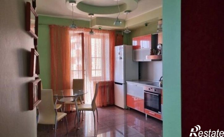 2-комн квартира улица Кирова, 84,  д. 84