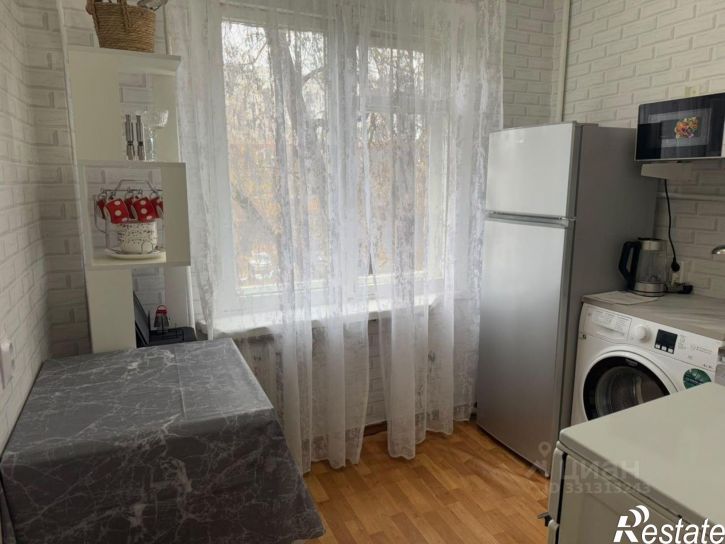 2-комн квартира улица Николая Островского, 121,  д. 121