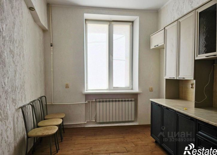 2-комн квартира улица Яблочкова, 15,  д. 15