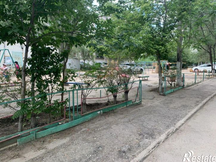 1-комн квартира улица Красная Набережная, 233,  д. 233