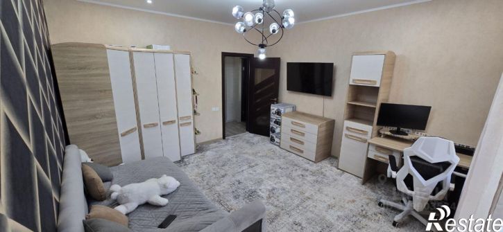 3-комн квартира улица Николая Островского, 115 к1,  д. 115 к1