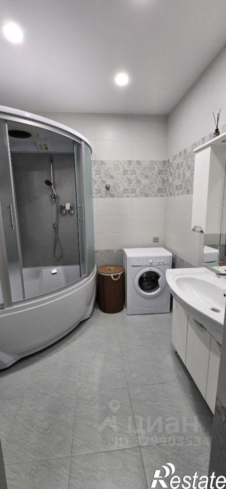 3-комн квартира улица Николая Островского, 115 к1,  д. 115 к1