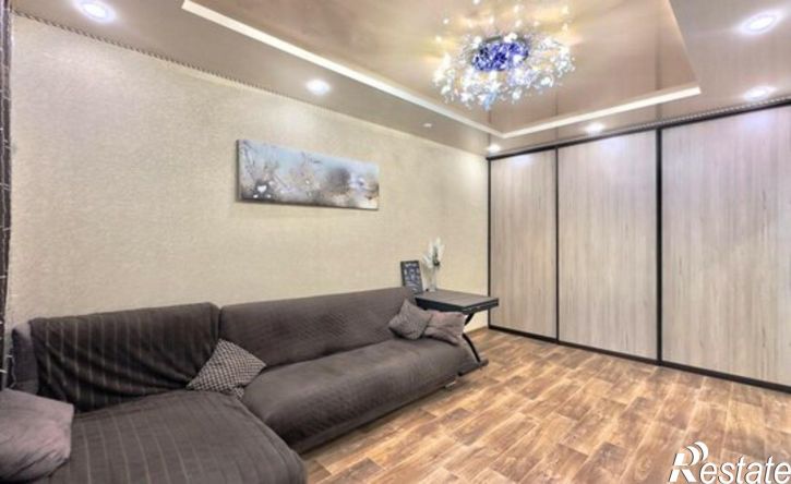 3-комн квартира улица Куликова, 42 к2,  д. 42 к2