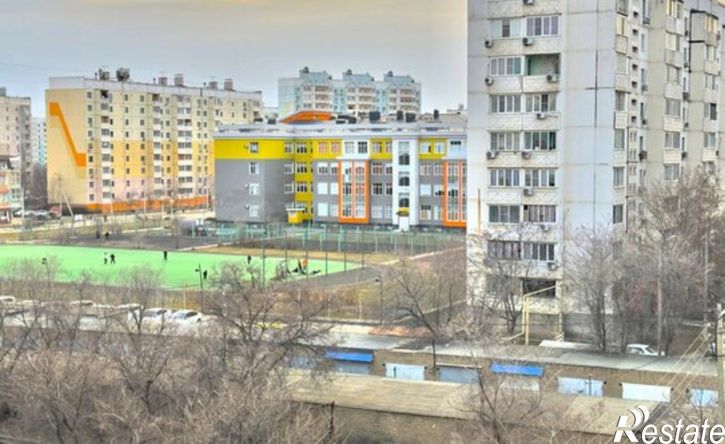 3-комн квартира улица Куликова, 42 к2,  д. 42 к2