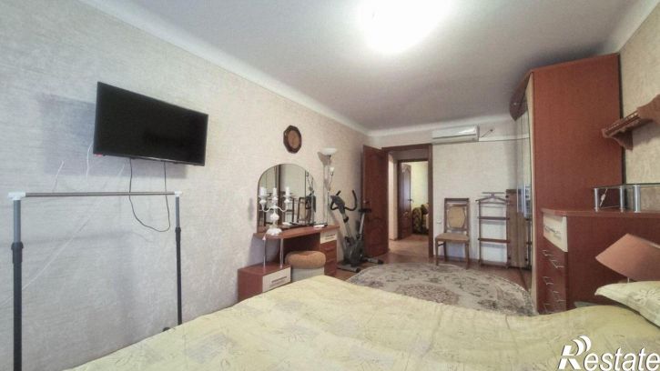 4-комн квартира ул Минусинская, 5,  д. 5