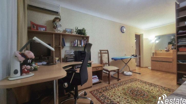 4-комн квартира ул Минусинская, 5,  д. 5