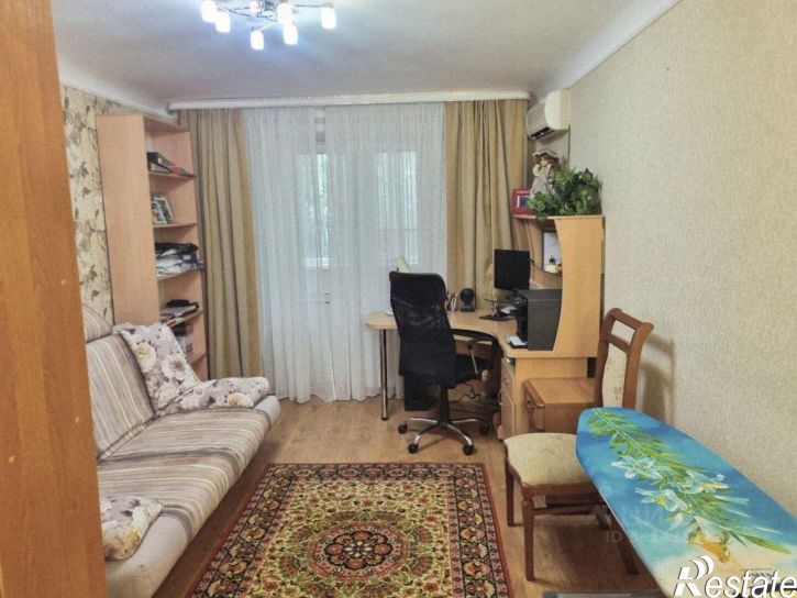 4-комн квартира ул Минусинская, 5,  д. 5