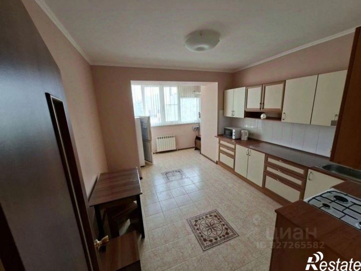 3-комн квартира улица Набережная Приволжского затона, 17 к2,  д. 17 к2