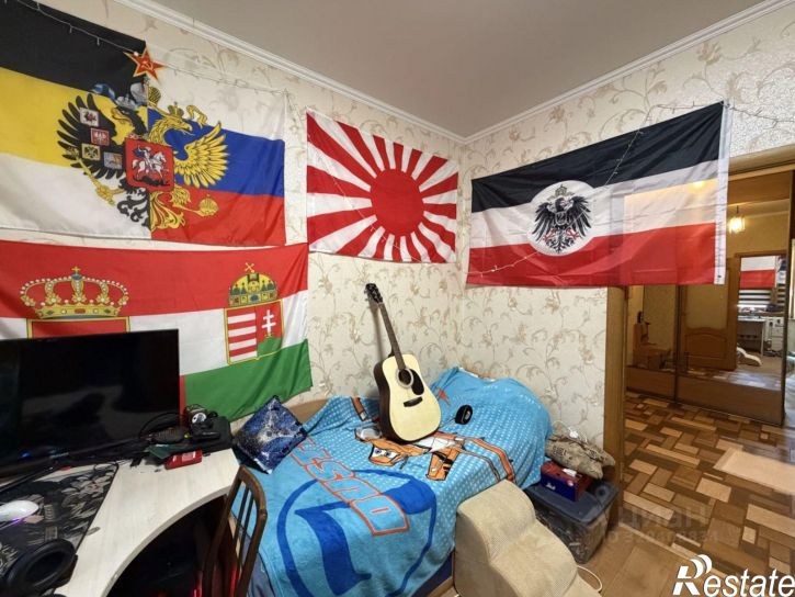 3-комн квартира улица Валерии Барсовой, 13,  д. 13