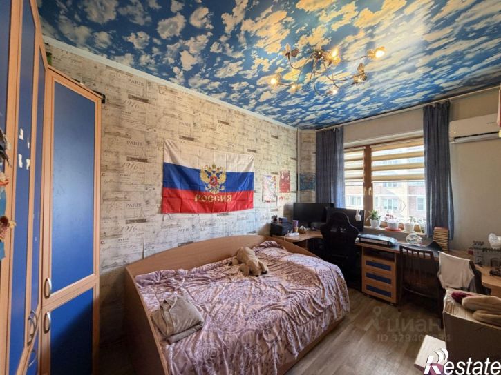 3-комн квартира улица Валерии Барсовой, 13,  д. 13