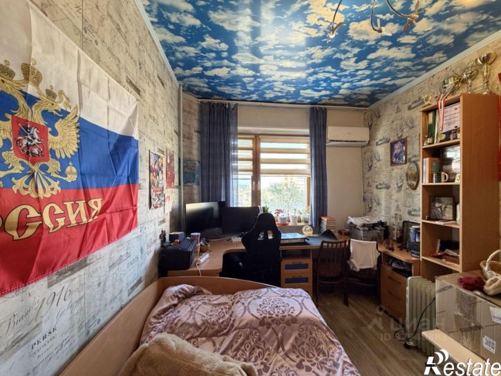 3-комн квартира улица Валерии Барсовой, 13,  д. 13