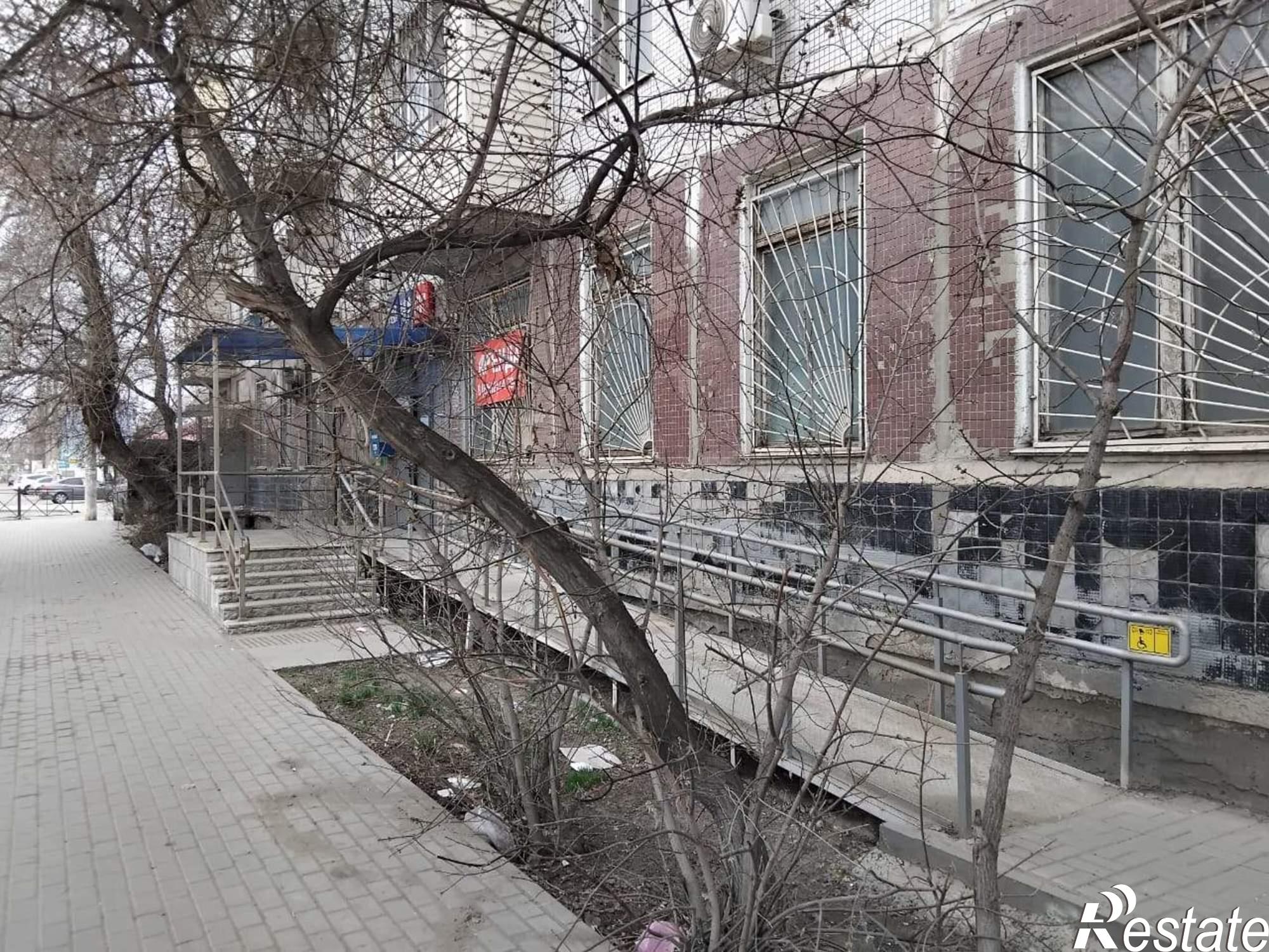 Купить офис, помещение под офис за 4 069 000 рублей на Ботвина ул., д.8
