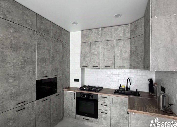 2-комн квартира ул Космонавта Комарова, 59б,  д. 59б