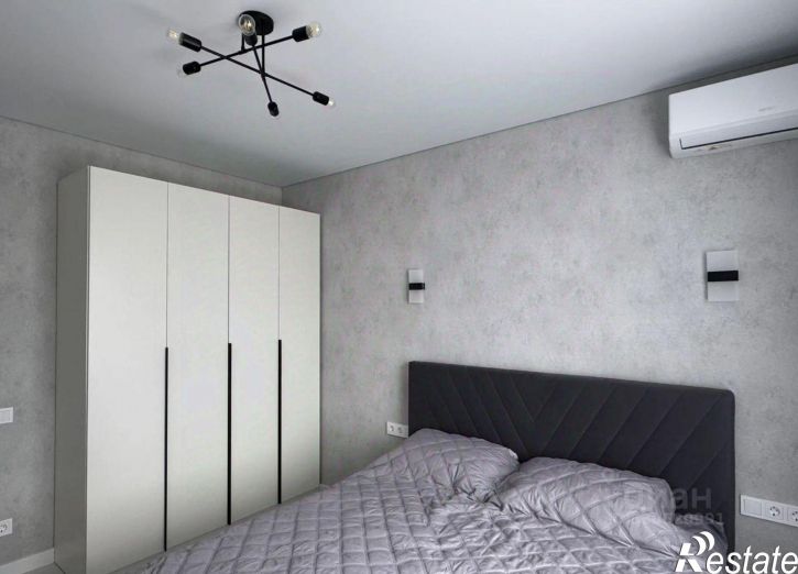 2-комн квартира ул Космонавта Комарова, 59б,  д. 59б