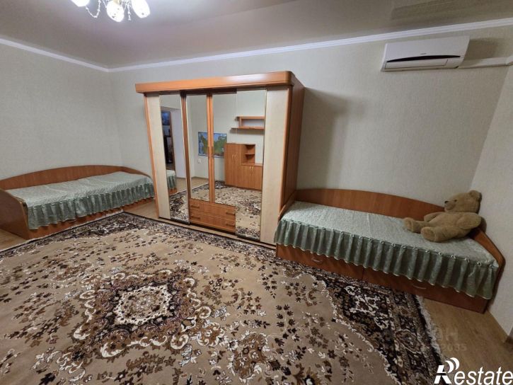 3-комн квартира Боевая улица, 83Е,  д. 83Е