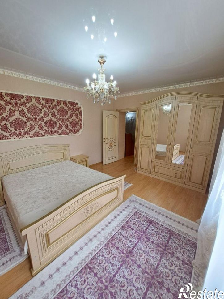3-комн квартира улица Менжинского, 3,  д. 3