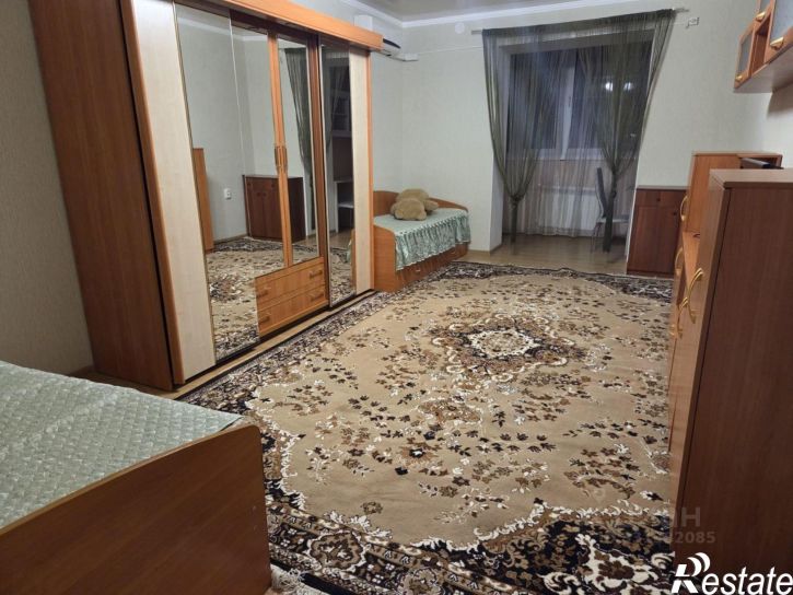3-комн квартира Боевая улица, 83Е,  д. 83Е