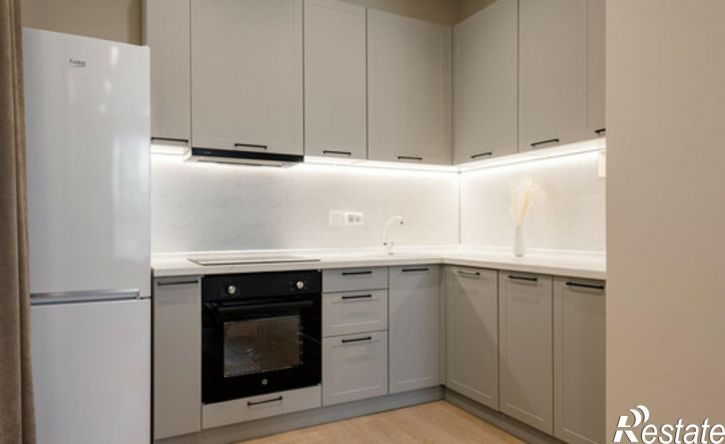 3-комн квартира в новом доме улица Космонавтов, 18/2