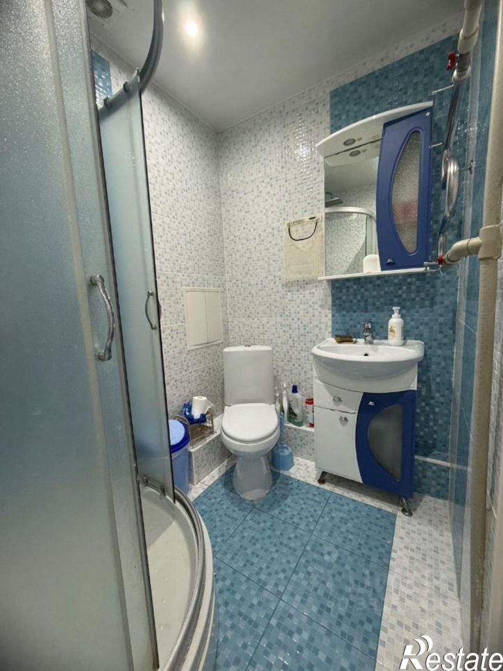 2-комн квартира ул Комсомольская Набережная, 13,  д. 13
