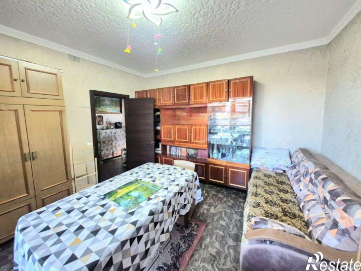 3-комн квартира улица Космонавтов, 4 к3,  д. 4 к3