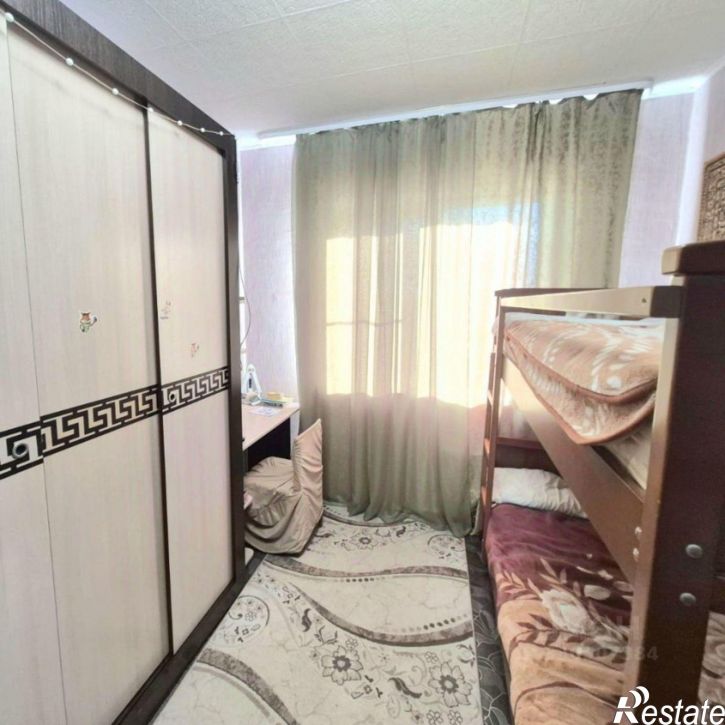 3-комн квартира улица Космонавтов, 4 к3,  д. 4 к3