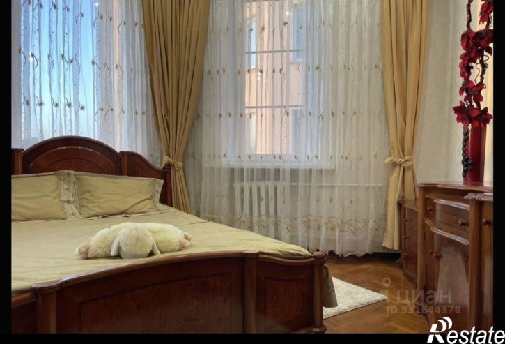 3-комн квартира Адмиралтейская улица, 6,  д. 6