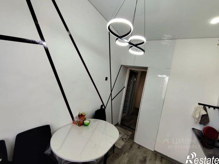 3-комн квартира ул 4-я Черниговская, 20,  д. 20