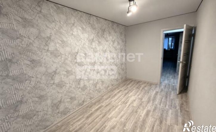 3-комн квартира улица Софьи Перовской, 77,  д. 77