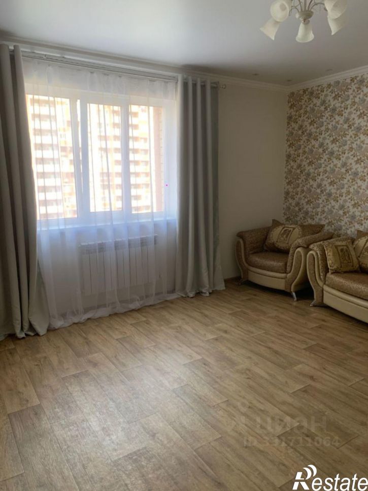 2-комн квартира улица Савушкина, 6Е,  д. 6Е