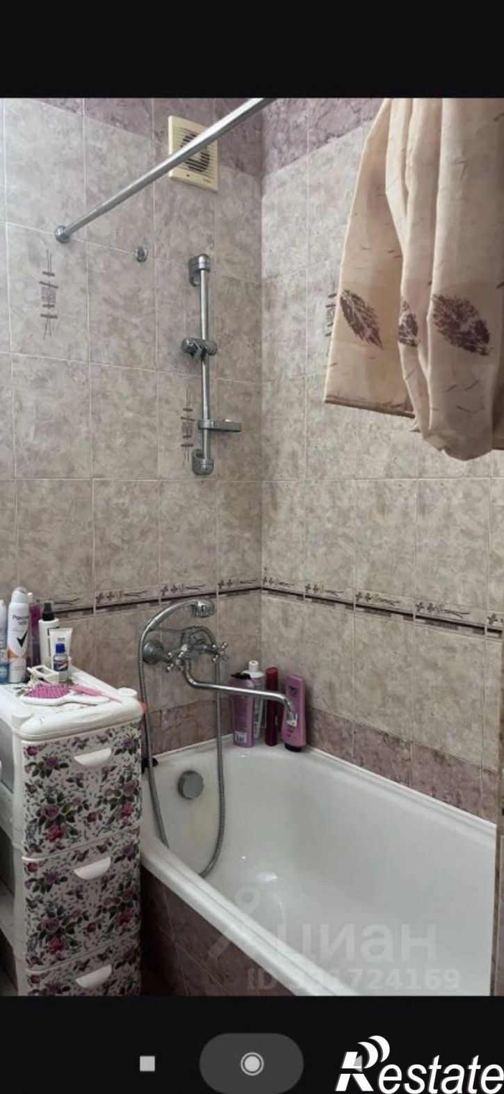 2-комн квартира ул Космонавтов, 14,  д. 14