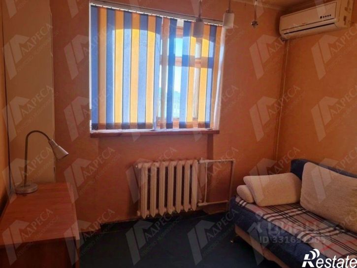 3-комн квартира ул Софьи Перовской, 101 12,  д. 101 12,  к. 12