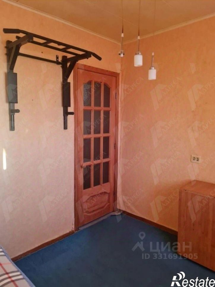3-комн квартира ул Софьи Перовской, 101 12,  д. 101 12,  к. 12