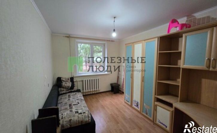 3-комн квартира ул Звездная, 47 3,  д. 47 3,  к. 3