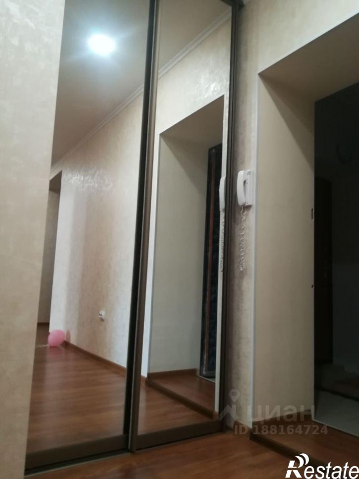 3-комн квартира улица Богдана Хмельницкого, 10 к1,  д. 10 к1