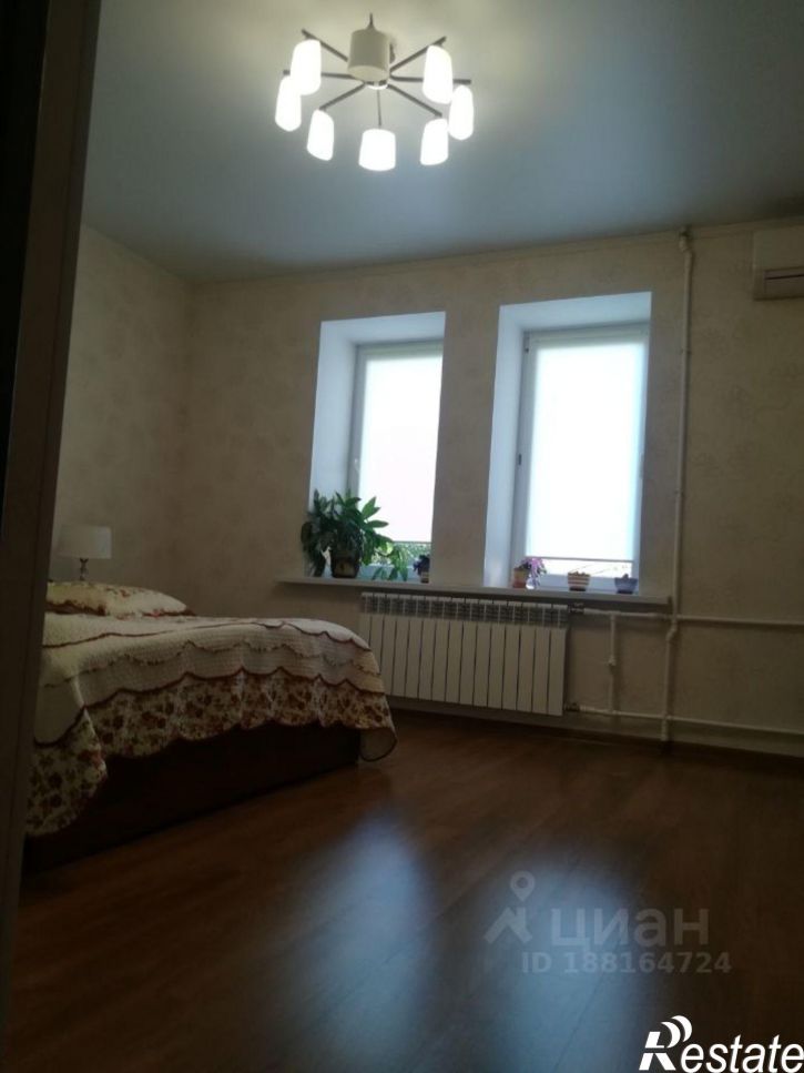 3-комн квартира улица Богдана Хмельницкого, 10 к1,  д. 10 к1