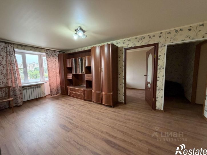 3-комн квартира ул Софьи Перовской, 75,  д. 75