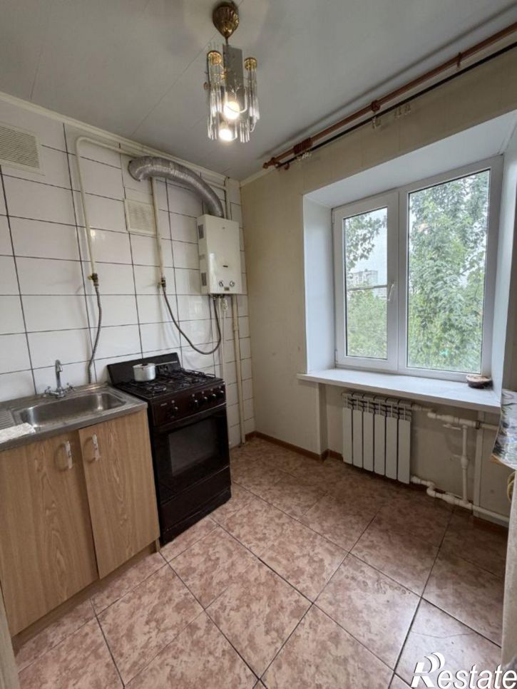 3-комн квартира ул Софьи Перовской, 75,  д. 75