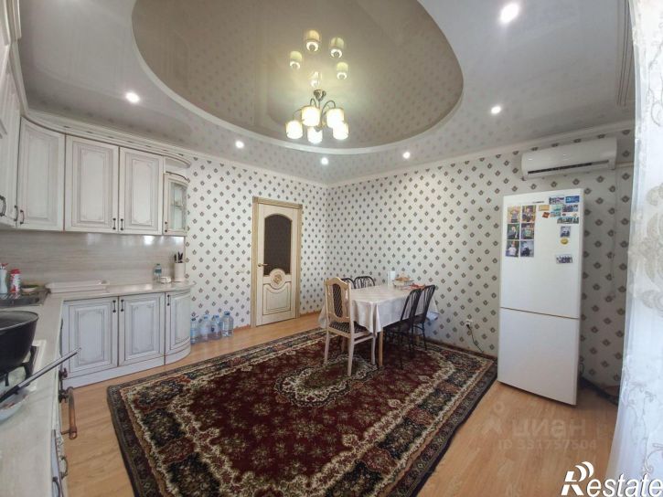 3-комн квартира ул Менжинского, 3,  д. 3