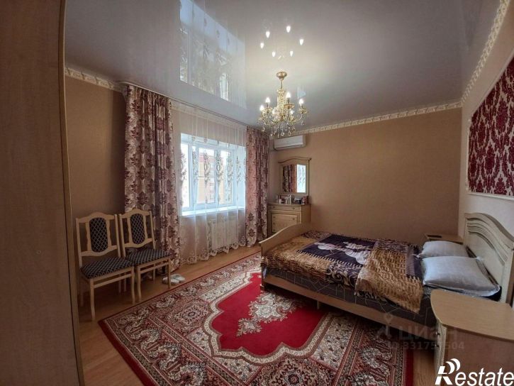 3-комн квартира ул Менжинского, 3,  д. 3