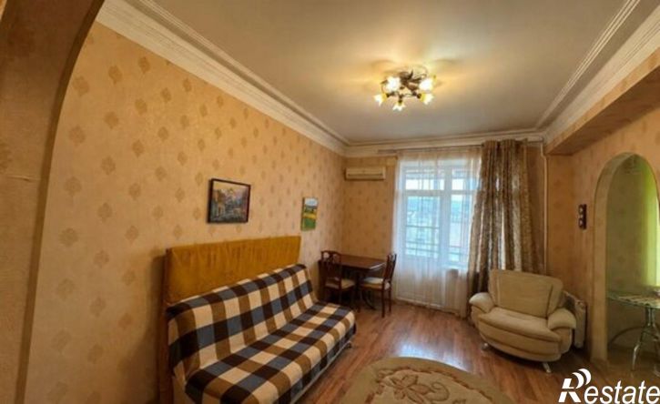 2-комн квартира ул Бурова, 3/10,  д. 3/10