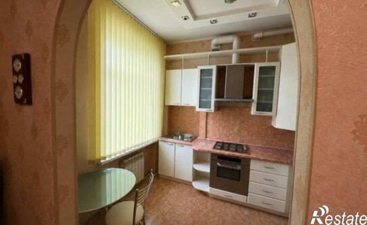 2-комн квартира ул Бурова, 3/10,  д. 3/10
