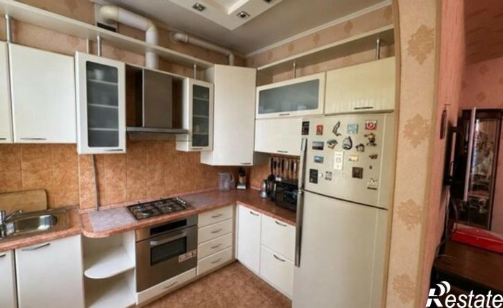 2-комн квартира ул Бурова, 3/10,  д. 3/10